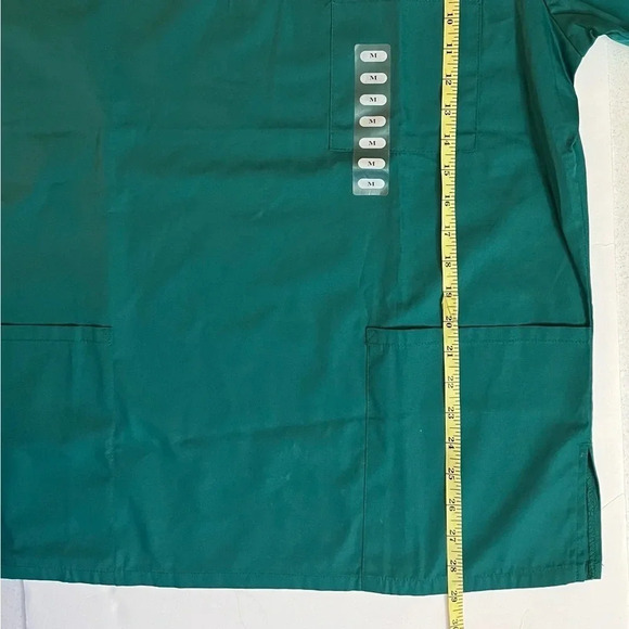 Cherokee Short Sleeve V Neck Scrub Top VCU‎ Pockets Relaxed Fit NWT Medium - Picture 5 of 11